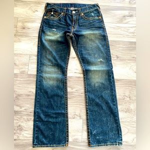 Men’s True Religion Jeans. Size 33. Bootcut